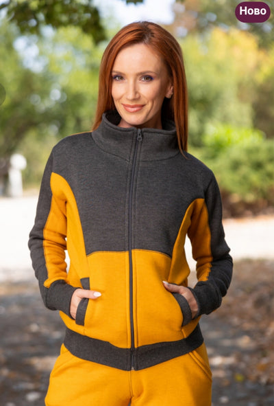 Суичъри с висока яка