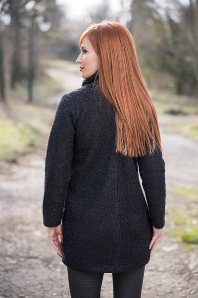 Палто от италианкко букле