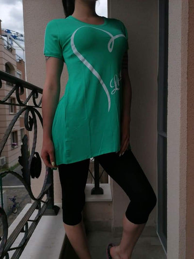 Екип с асиметрична туника и 3/4 клин